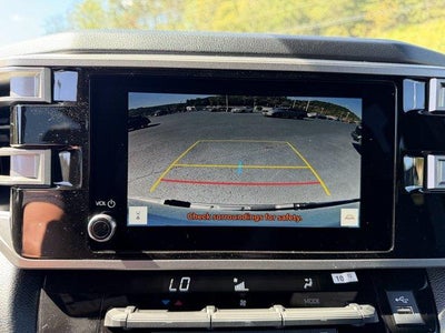 2026 Toyota Tundra 4WD 4WD SR5 CrewMax 5.5' Bed (Natl)