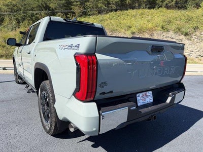 2026 Toyota Tundra 4WD 4WD SR5 CrewMax 5.5' Bed (Natl)