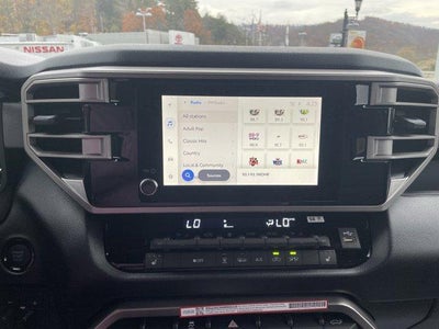 2026 Toyota Tundra 4WD 4WD SR5 CrewMax 5.5' Bed (Natl)