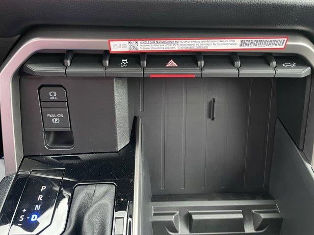 2026 Toyota Tundra 4WD 4WD SR5 CrewMax 5.5' Bed (Natl)