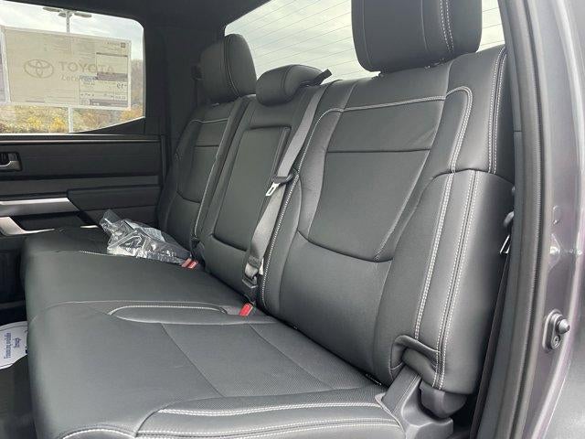 2026 Toyota Tundra 4WD 4WD SR5 CrewMax 5.5' Bed (Natl)