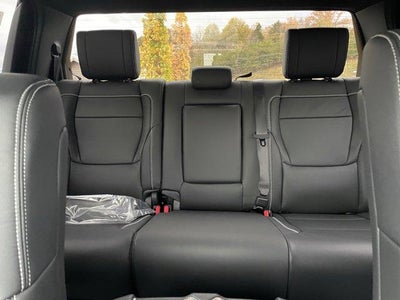 2026 Toyota Tundra 4WD 4WD SR5 CrewMax 5.5' Bed (Natl)