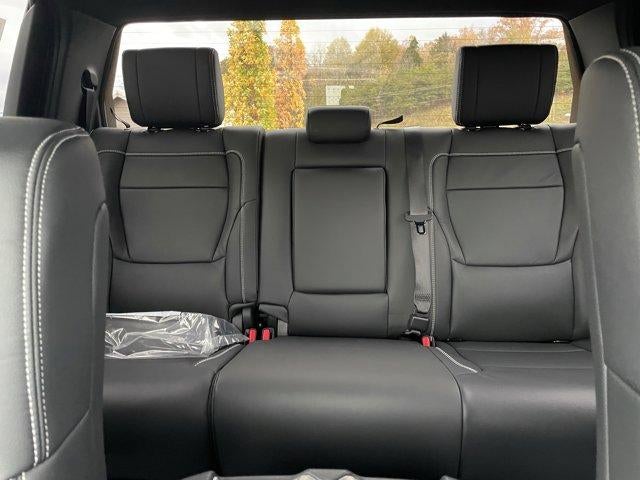 2026 Toyota Tundra 4WD 4WD SR5 CrewMax 5.5' Bed (Natl)