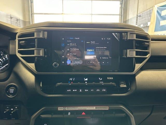 2026 Toyota Tundra 4WD 4WD SR5 CrewMax 5.5' Bed (Natl)