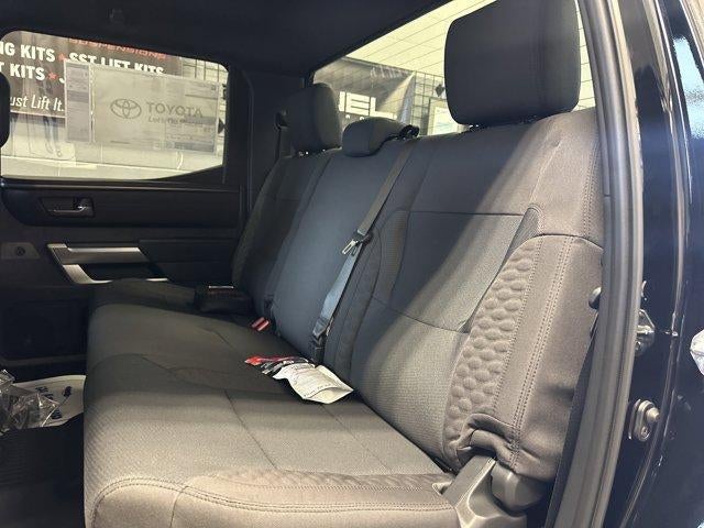 2026 Toyota Tundra 4WD 4WD SR5 CrewMax 5.5' Bed (Natl)