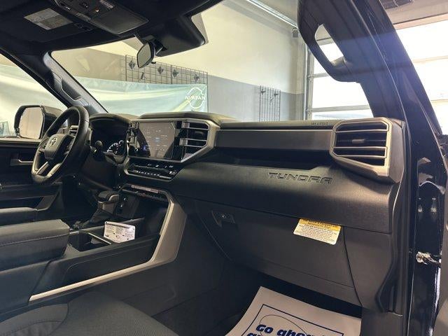 2026 Toyota Tundra 4WD 4WD SR5 CrewMax 5.5' Bed (Natl)