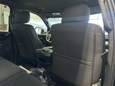 2026 Toyota Tundra 4WD 4WD SR5 CrewMax 5.5' Bed (Natl)