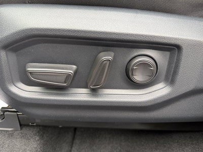 2026 Toyota Tundra 4WD 4WD SR5 CrewMax 5.5' Bed (Natl)