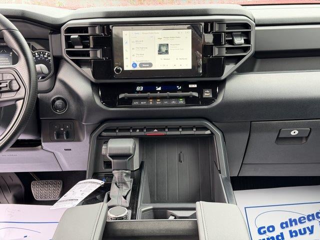 2026 Toyota Tundra 4WD 4WD SR5 CrewMax 5.5' Bed (Natl)