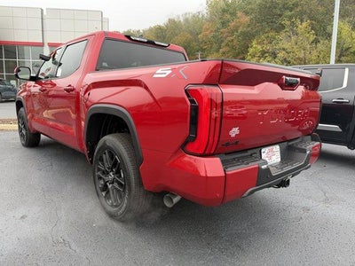 2026 Toyota Tundra 4WD 4WD SR5 CrewMax 5.5' Bed (Natl)