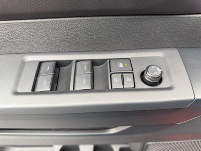 2026 Toyota Tundra 4WD 4WD SR5 CrewMax 5.5' Bed (Natl)