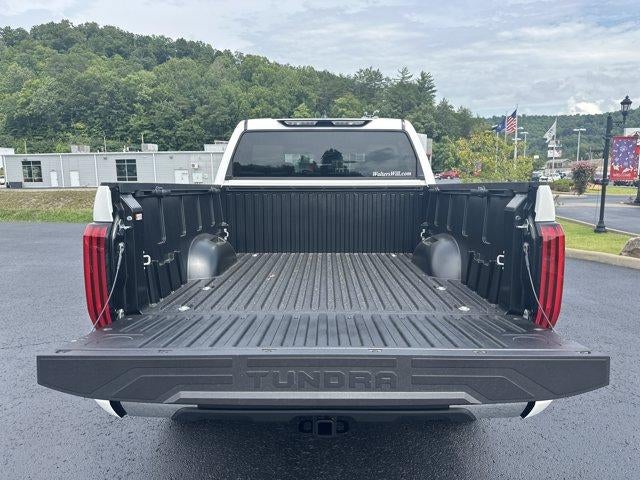 2026 Toyota Tundra 4WD 4WD SR5 CrewMax 5.5' Bed (Natl)
