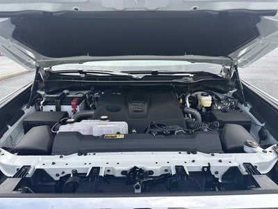 2026 Toyota Tundra 4WD 4WD SR5 CrewMax 5.5' Bed (Natl)