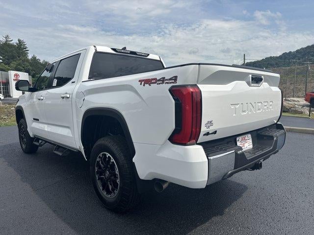2026 Toyota Tundra 4WD 4WD SR5 CrewMax 5.5' Bed (Natl)