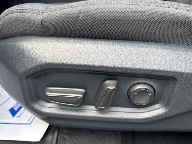 2026 Toyota Tundra 4WD 4WD SR5 CrewMax 5.5' Bed (Natl)
