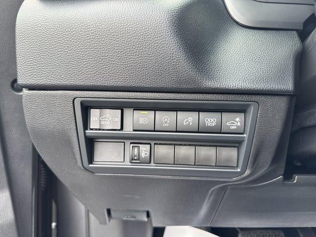 2026 Toyota Tundra 4WD 4WD SR5 CrewMax 5.5' Bed (Natl)