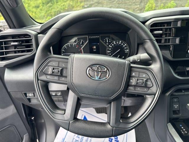 2026 Toyota Tundra 4WD 4WD SR5 CrewMax 5.5' Bed (Natl)