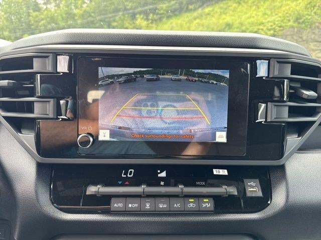 2026 Toyota Tundra 4WD 4WD SR5 CrewMax 5.5' Bed (Natl)