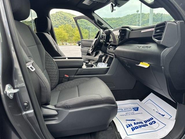 2026 Toyota Tundra 4WD 4WD SR5 CrewMax 5.5' Bed (Natl)