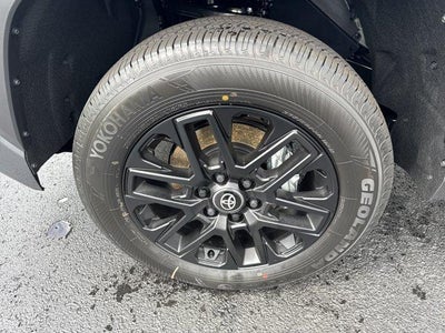 2026 Toyota Tundra 4WD 4WD SR5 CrewMax 5.5' Bed (Natl)