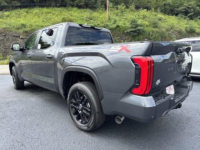 2026 Toyota Tundra 4WD 4WD SR5 CrewMax 5.5' Bed (Natl)