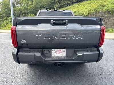 2026 Toyota Tundra 4WD 4WD SR5 CrewMax 5.5' Bed (Natl)