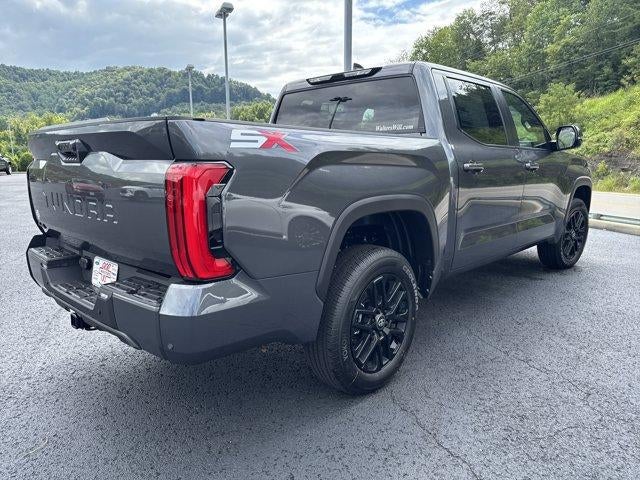 2026 Toyota Tundra 4WD 4WD SR5 CrewMax 5.5' Bed (Natl)