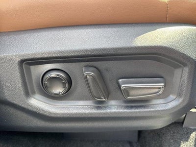 2026 Toyota Tundra 4WD 4WD 1794 Edition CrewMax 5.5' Bed (Natl)