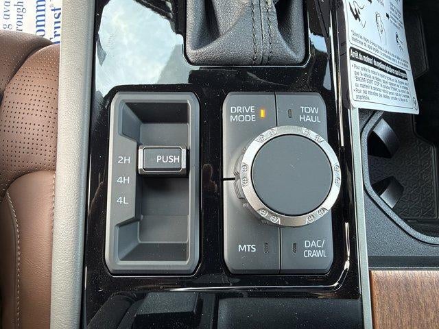 2026 Toyota Tundra 4WD 4WD 1794 Edition CrewMax 5.5' Bed (Natl)