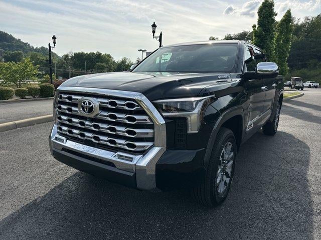 2026 Toyota Tundra 4WD 4WD 1794 Edition Hybrid CrewMax 5.5' Bed (Natl)