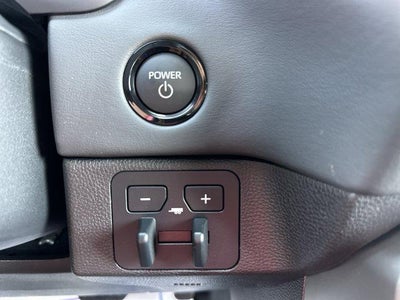 2026 Toyota Tundra 4WD 4WD Platinum Hybrid CrewMax 5.5' Bed (Natl)