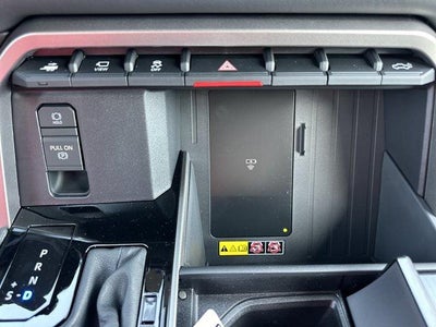 2026 Toyota Tundra 4WD 4WD Platinum Hybrid CrewMax 5.5' Bed (Natl)