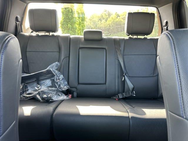 2026 Toyota Tundra 4WD 4WD Platinum Hybrid CrewMax 5.5' Bed (Natl)