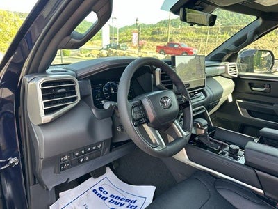 2026 Toyota Tundra 4WD 4WD Platinum Hybrid CrewMax 5.5' Bed (Natl)