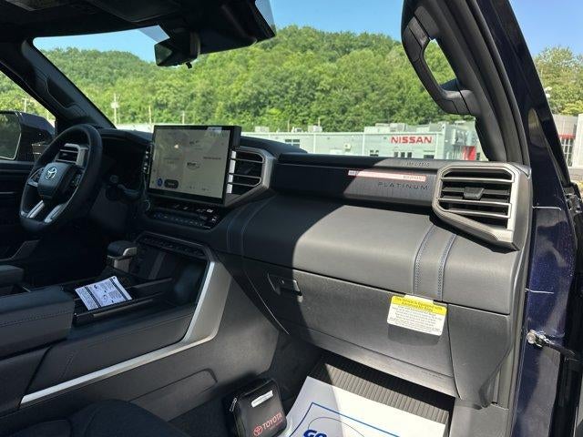 2026 Toyota Tundra 4WD 4WD Platinum Hybrid CrewMax 5.5' Bed (Natl)