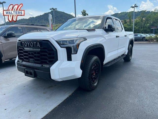 2025 Toyota Tundra 4WD 4WD TRD Pro Hybrid CrewMax 5.5' Bed (Natl)