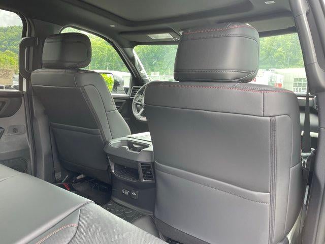 2026 Toyota Tundra 4WD 4WD TRD Pro Hybrid CrewMax 5.5' Bed (Natl)