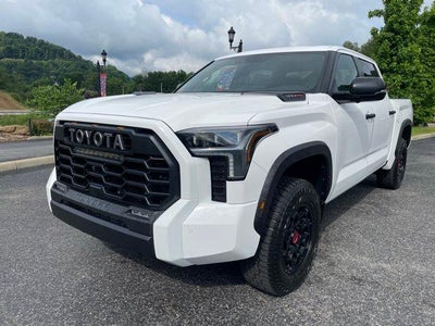 2026 Toyota Tundra 4WD 4WD TRD Pro Hybrid CrewMax 5.5' Bed (Natl)