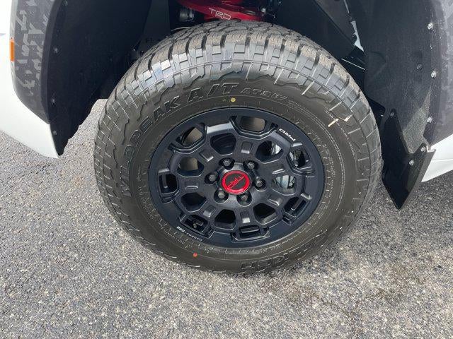 2026 Toyota Tundra 4WD 4WD TRD Pro Hybrid CrewMax 5.5' Bed (Natl)