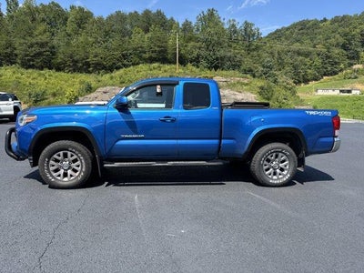 2017 Toyota Tacoma SR5 Access Cab 6' Bed V6 4x4 AT (Natl)