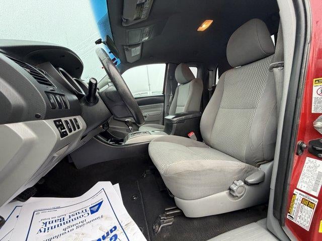 2014 Toyota Tacoma 4WD Access Cab Standard Bed V6 Automatic (Natl)