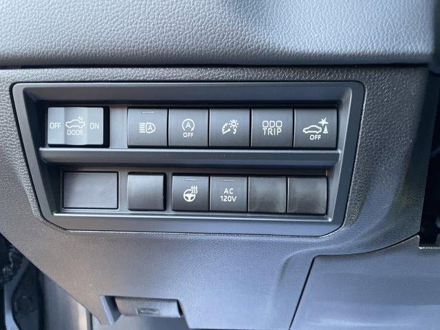 2026 Toyota Tundra 4WD 4WD Limited CrewMax 5.5' Bed (Natl)