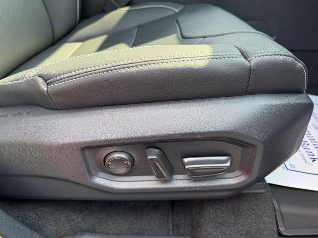 2026 Toyota Tundra 4WD 4WD Limited CrewMax 5.5' Bed (Natl)