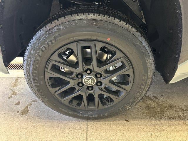 2026 Toyota Tundra 4WD 4WD Limited CrewMax 5.5' Bed (Natl)