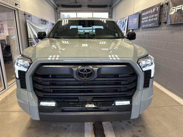 2026 Toyota Tundra 4WD 4WD Limited CrewMax 5.5' Bed (Natl)