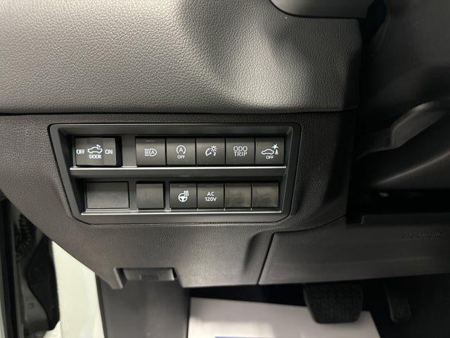 2026 Toyota Tundra 4WD 4WD Limited CrewMax 5.5' Bed (Natl)