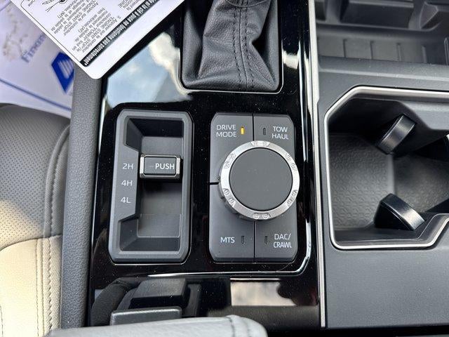 2026 Toyota Tundra 4WD 4WD Limited CrewMax 5.5' Bed (Natl)