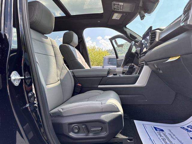 2026 Toyota Tundra 4WD 4WD Limited CrewMax 5.5' Bed (Natl)