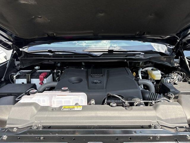 2026 Toyota Tundra 4WD 4WD Limited CrewMax 5.5' Bed (Natl)