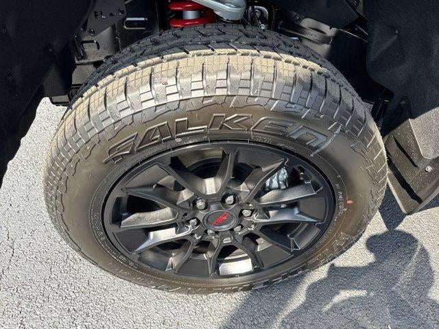 2026 Toyota Tundra 4WD 4WD Limited CrewMax 5.5' Bed (Natl)